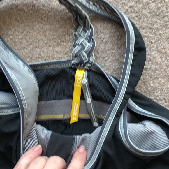 Cute workout tank - Picture 2 of 2